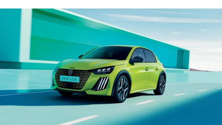 Peugeot e-208