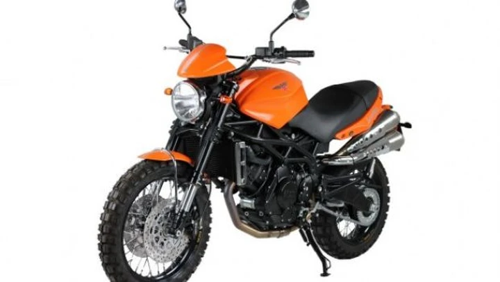 Moto Morini Scrambler 1200 orange a 7.900 euro