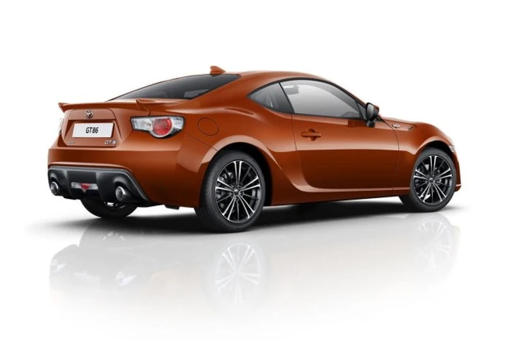 Toyota GT 86: arrivano le migliorie del Model Year 2015