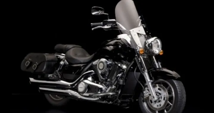 Kawasaki presenta le edizioni speciali Light Tour Edition per VN1700 e VN900