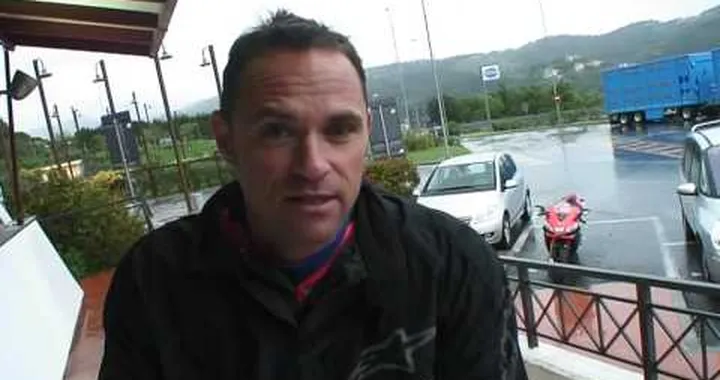 Aprilia RSV4 tested on the road