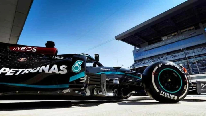 F1: Mercedes cerca di recuperare il gap con Red Bull