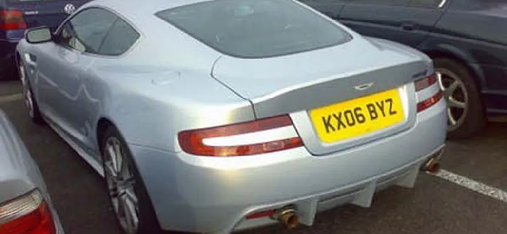 Aston Martin DBS - nuove foto spia
