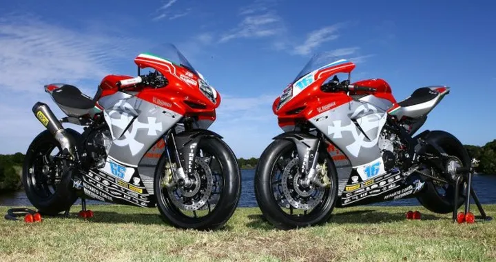 Superbike 2014: svelate le livree SBK e WSS del team MV Agusta Yakhnich