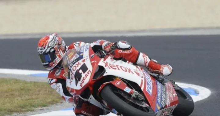 WSBK: ottimo inizio per Haga, 1° e 2° gli valgono la leadership nel Mondiale