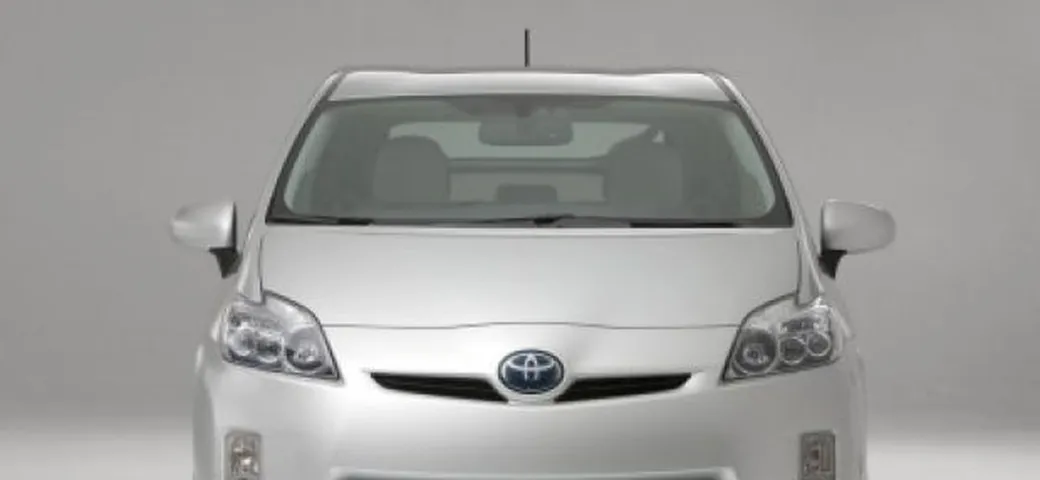 Toyota: i dettagli del richiamo della Prius in Europa