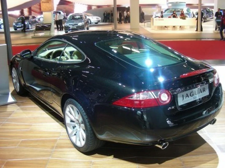 Tata: in arrivo un miliardo di dollari per Jaguar e Land Rover?