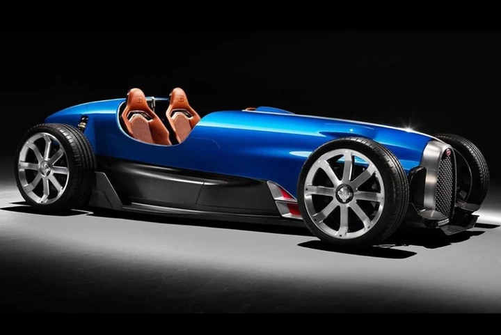 Uedelhoven Studios svela il restomod della mitica Bugatti Type 35