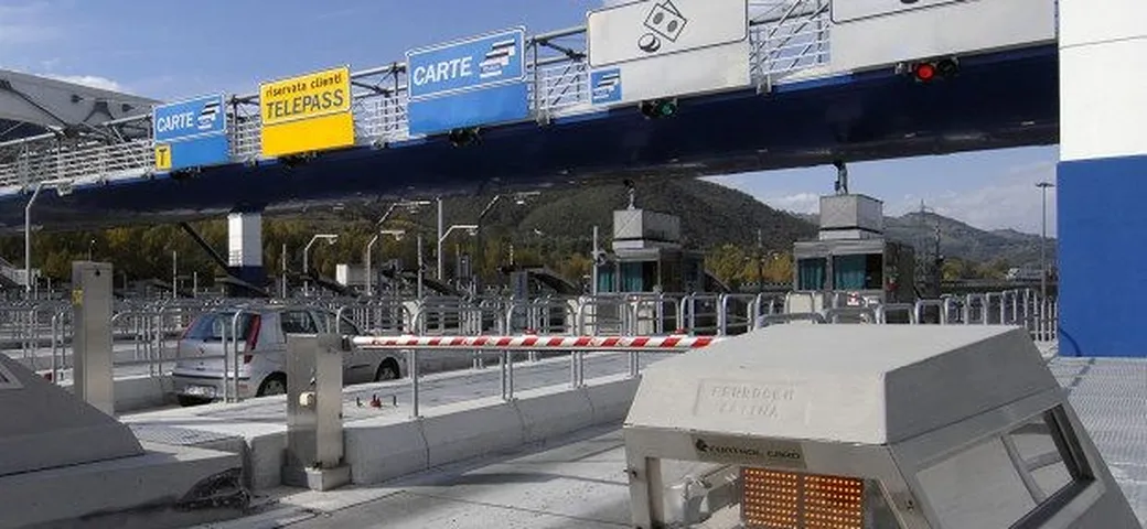 Le autostrade tornano pubbliche, il ministro Giovannini punta su sicurezza e tecnologia