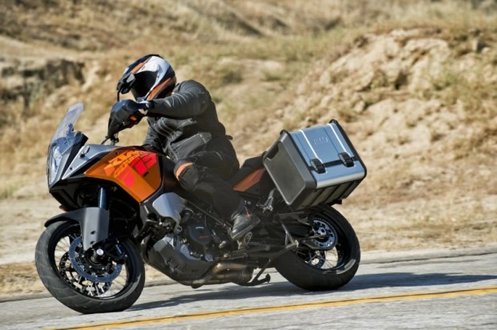 KTM 1190 Adventure e Adventure R MY 2014 con ABS evoluto