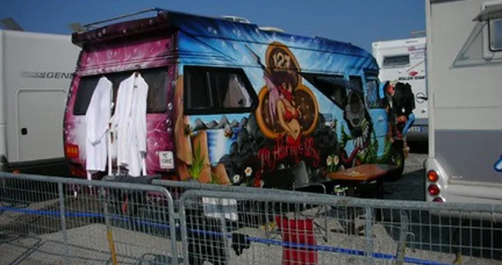 Foto del giorno: la casa del pilota