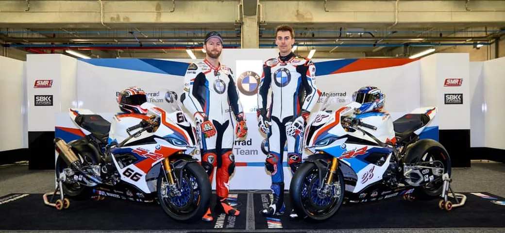SBK: il team BMW Motorrad svela i suoi colori
