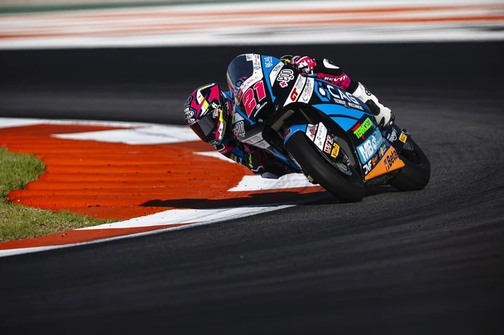 Pirelli test Valencia Moto2 Moto3