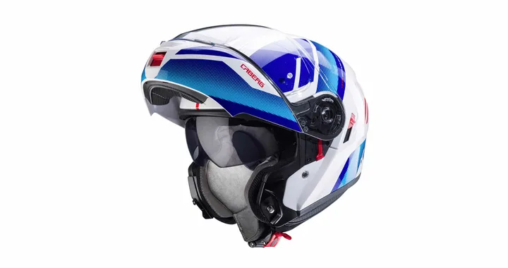 Nuovo Caberg Levo X: caratteristiche e prezzo del casco flip up
