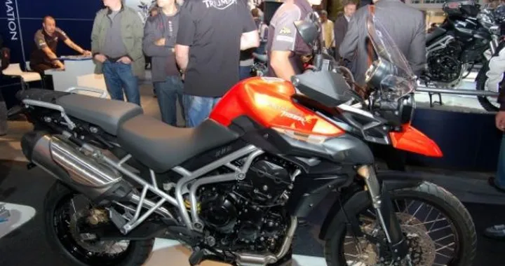 Triumph Tiger 800 sarà in vendita a 8.990 euro (9.990 per la versione XC)