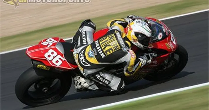SBK: Ayrton Badovini con il Team Kawasaki PSG-1