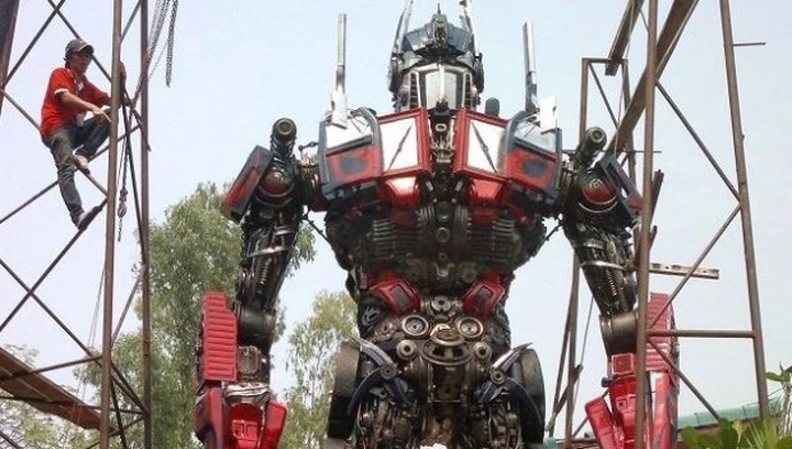 Optimus Prime: in Thailandia è realizzato con componenti di automobili