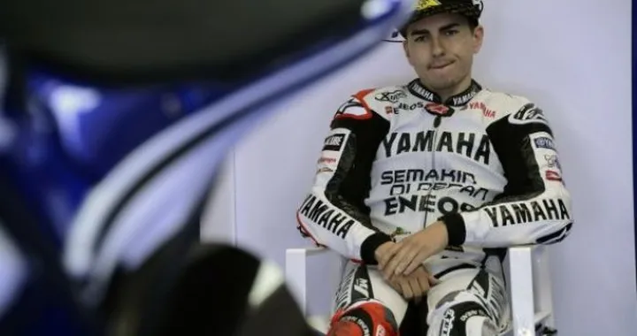 MotoGP, Jerez: prove libere del mattino con la pioggia, i big restano ai box