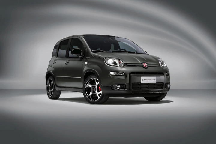 Mercato auto Italia: a marzo -29,7%, ecco i modelli più venduti