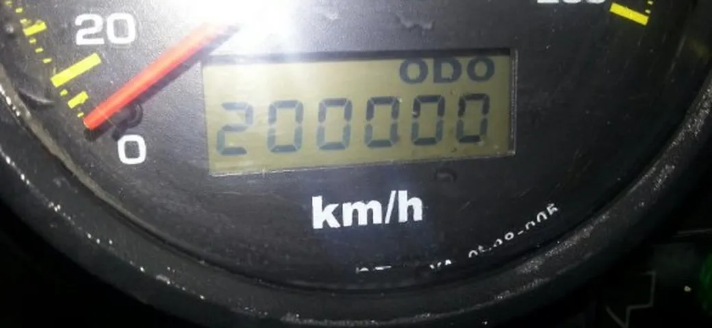 Foto del giorno: Yamaha FZS 1000 Fazer con 200.000 KM