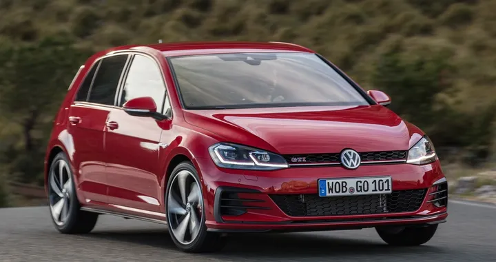 Volkswagen Golf GTI MK8: non sarà ibrida