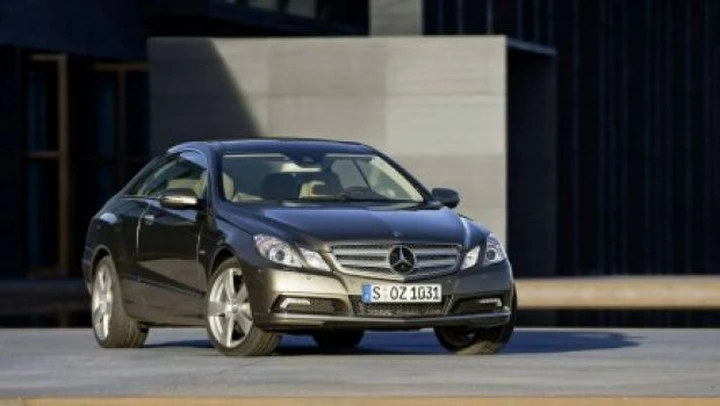 Mercedes: 16 novità entro il 2011