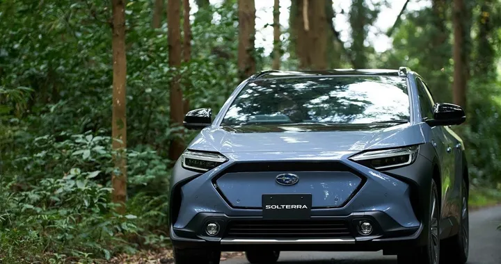 Subaru Solterra: dimensioni, autonomia, motore, uscita