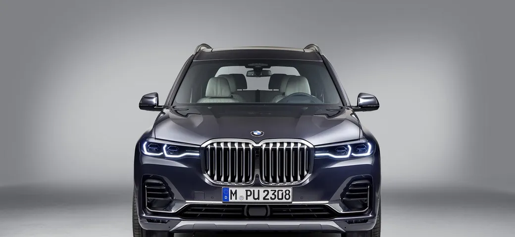 BMW X8: registrata la denominazione della versione sportiva M