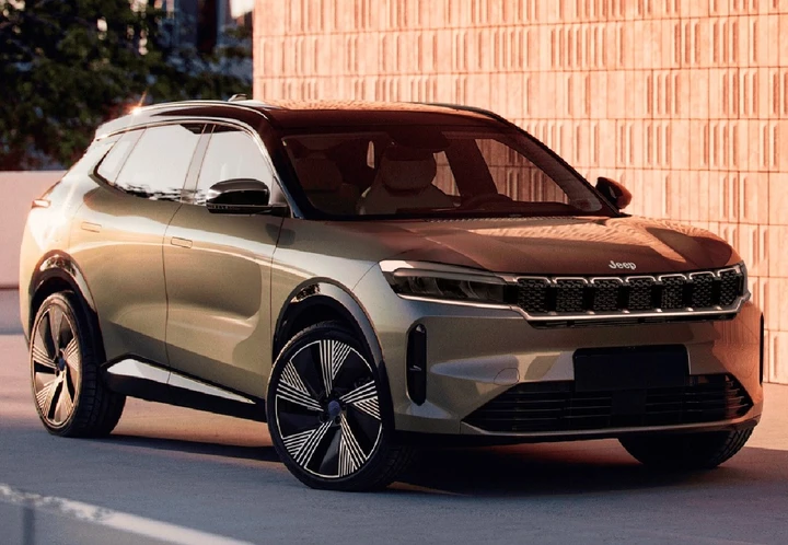 Nuova Jeep Compass: ecco come sarà il SUV che verrà prodotto a Melfi [RENDER]