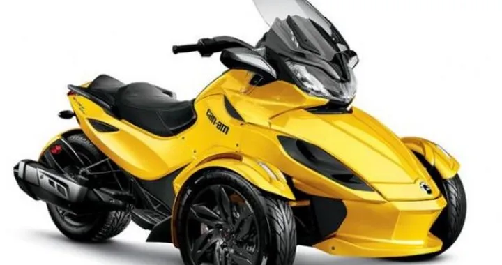 Can-Am Spyder ST Roadster 2013