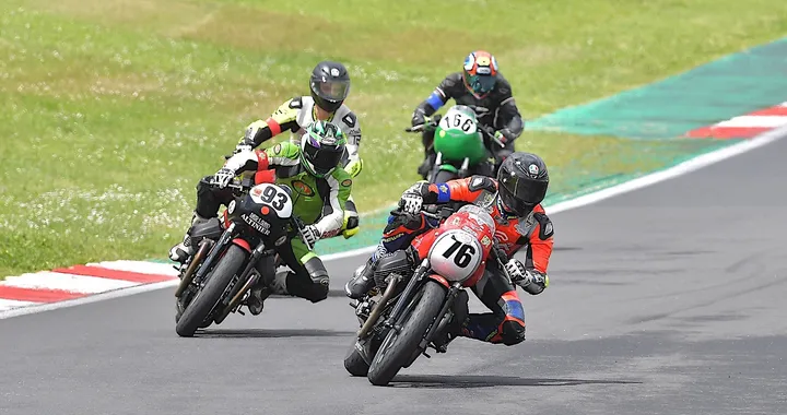 Trofeo Moto Guzzi Fast Endurance: conclusa la 2^ tappa