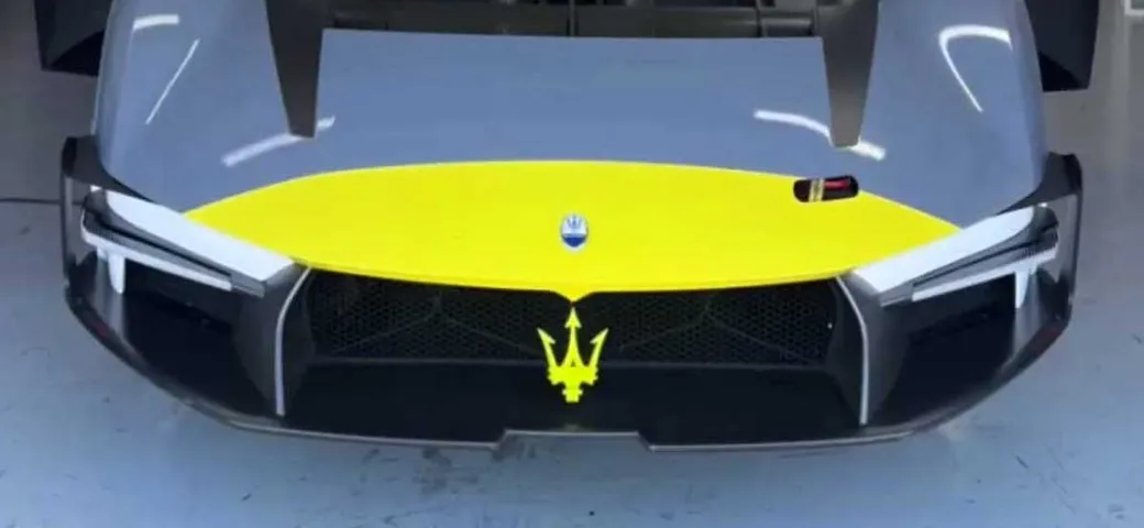 Maserati MCXtrema, consegnata la vettura solo per la pista: valore di 900.000 euro