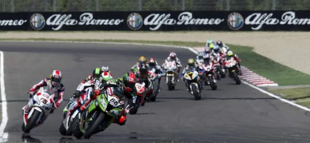 La SBK 2014 cambia orari: Gara-1 alle 10:30, Gara-2 alle 13:10