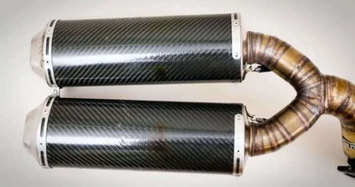 Italian Factory Bike: accessori pregiati per moto