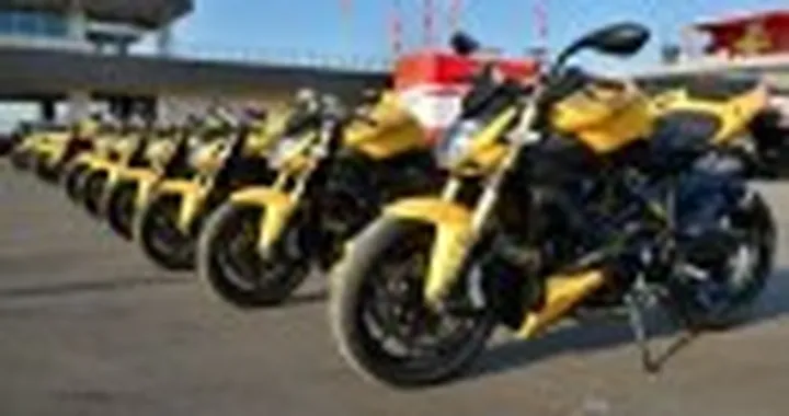 Ducati Streetfighter 848 2012: Live Test