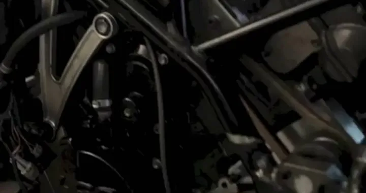 Un burnout con entrambe le ruote