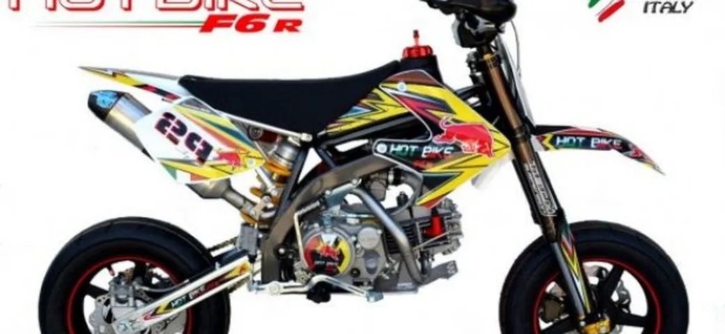 Novità 2013, Hot Bike F6 200 R: piccola ma molto cattiva!