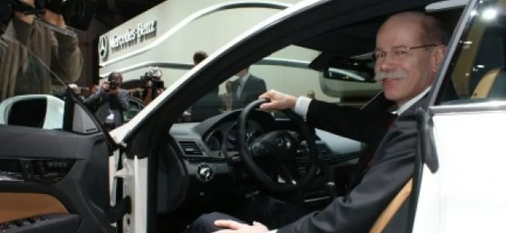 Daimler AG sta trattando l'ingresso nella proprietà Porsche