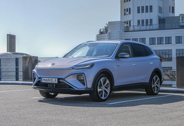 MG annuncia tre novità elettriche per l'Europa