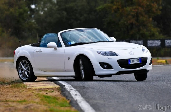 Mazda Mx-5 e Alfa Spider: in futuro anche il diesel?