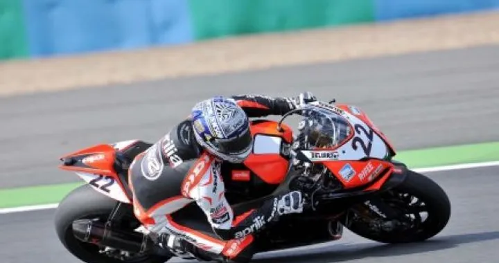 WSBK: al via domani i test Aprilia con Leon Camier e Kawasaki con Chris Vermeulen