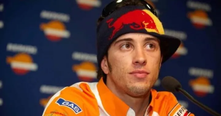 Andrea Dovizioso alla Rinascente di Milano con GAS