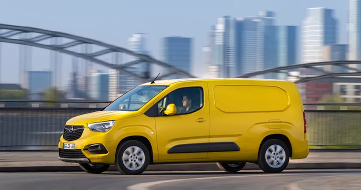 Opel Combo-e Cargo: al via gli ordini, ecco il prezzo