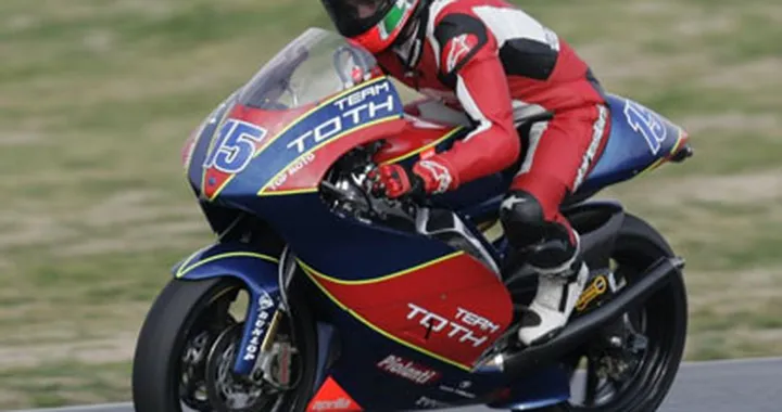 Roberto Locatelli primo a metà giornata