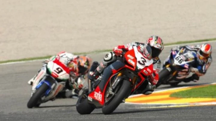 WSBK Valencia per il team Aprilia: 