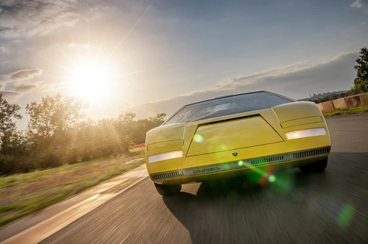 Lamborghini Countach LP 500: la ricostruzione di un mito