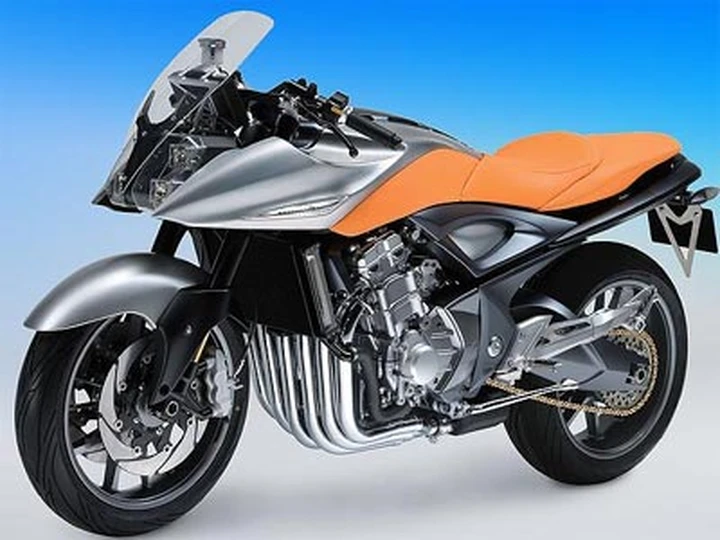Suzuki Stratosphere Concept