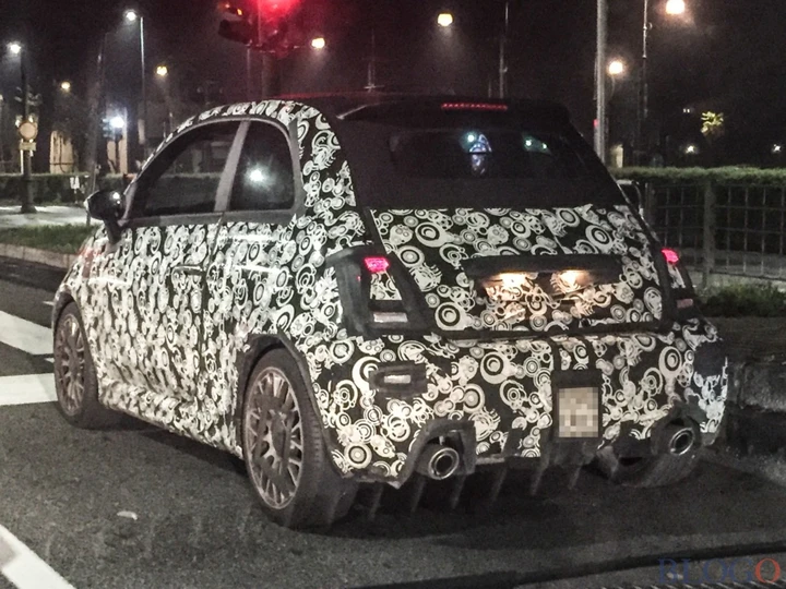 Abarth 500: foto spia di un lettore