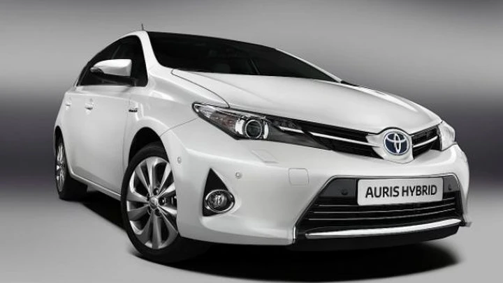 Toyota Auris 2013: caratteristiche, dimensioni e motori