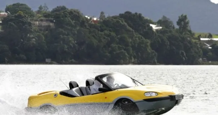 Gibbs Aquada: mancata omologazione per l'auto anfibia